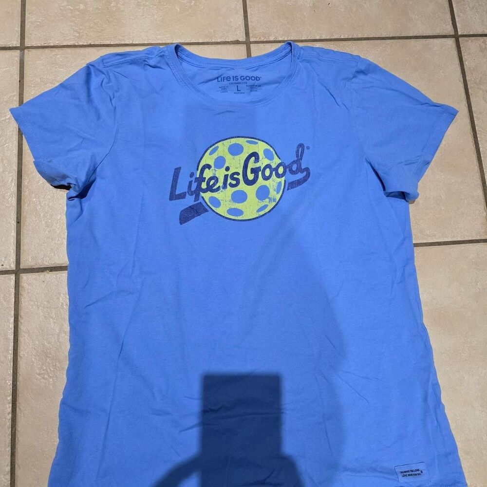 Life-is-good Women's Blue T-shirt SIZE LARGE